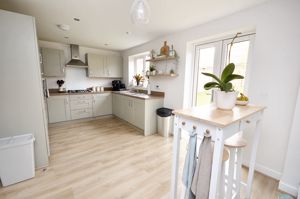 Breakfasting kitchen- click for photo gallery